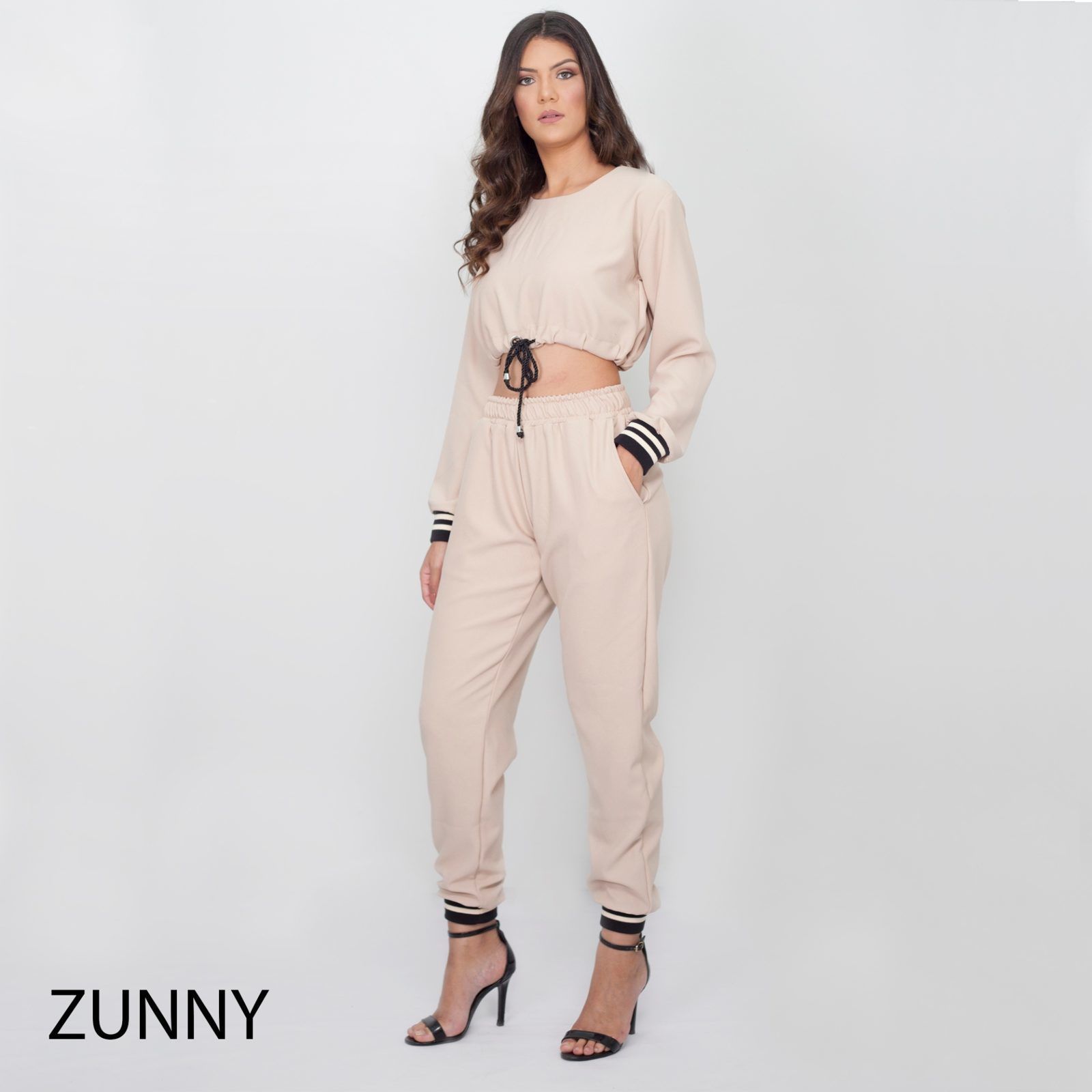 Foto Diferença entre catálogo e lookbook, entenda sobre Foto Diferença entre catálogo e lookbook, entenda sobre - Imagem 3